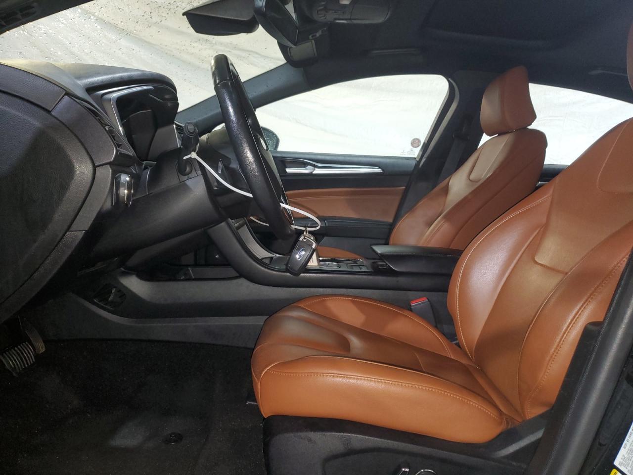 2020 Ford Fusion - Image 7