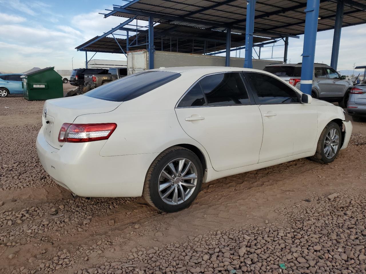 2011 Toyota Camry - Image 3