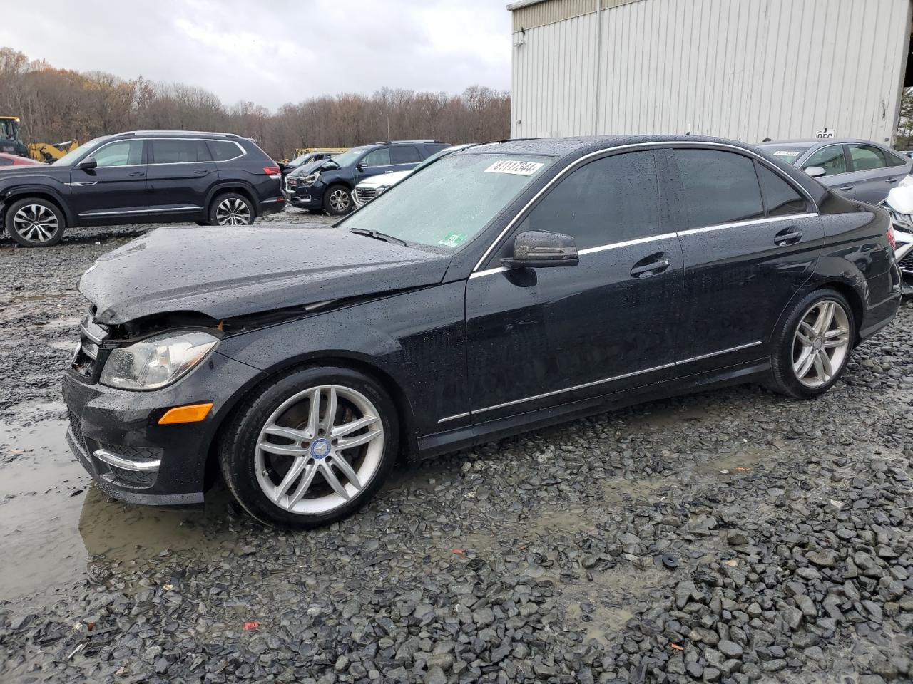 VIN WDDGF8AB9EA939277 2014 MERCEDES-BENZ C-CLASS no.1