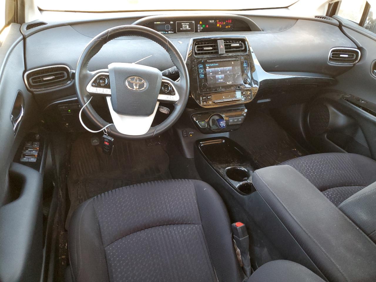 2018 Toyota Prius - Image 8