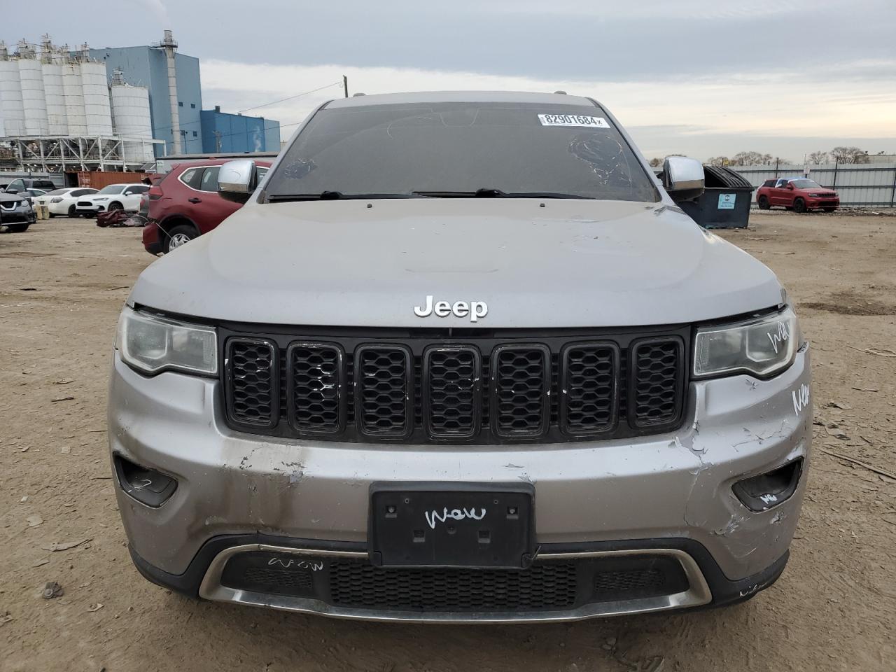 2017 Jeep Grand Cherokee - Image 5