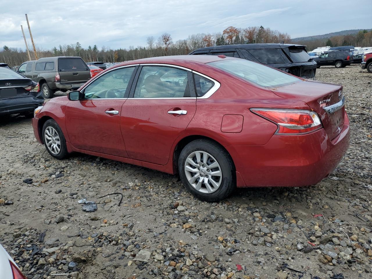 2015 Nissan Altima - Image 2