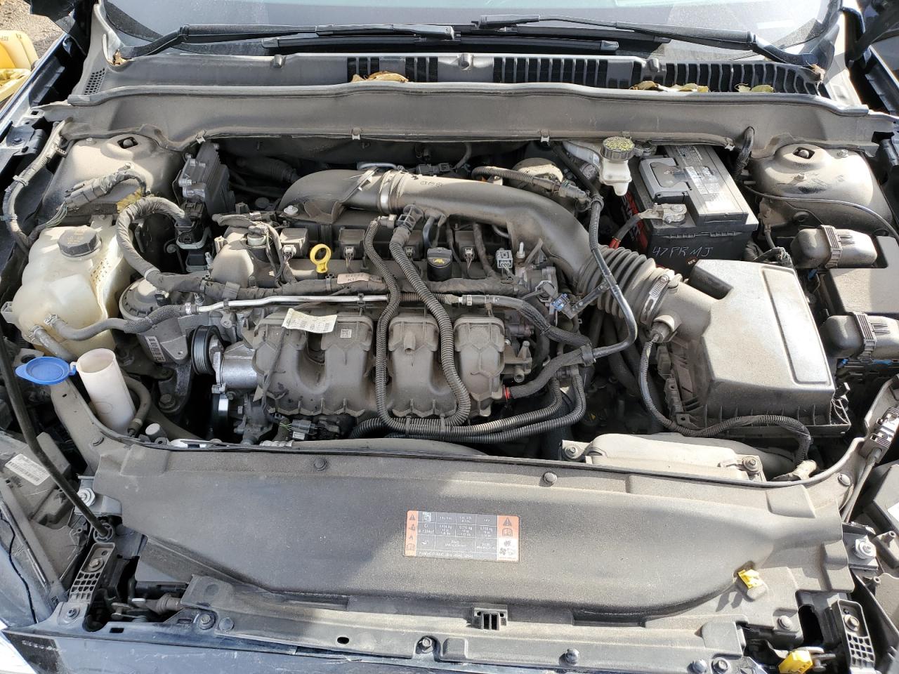 2020 Ford Fusion - Image 13