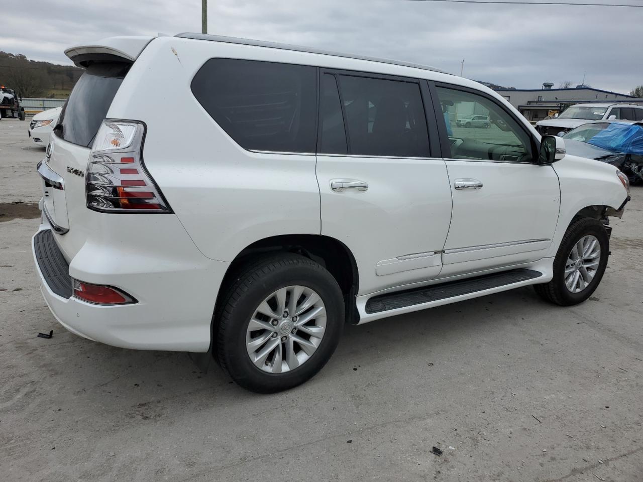 2019 Lexus GX - Image 3