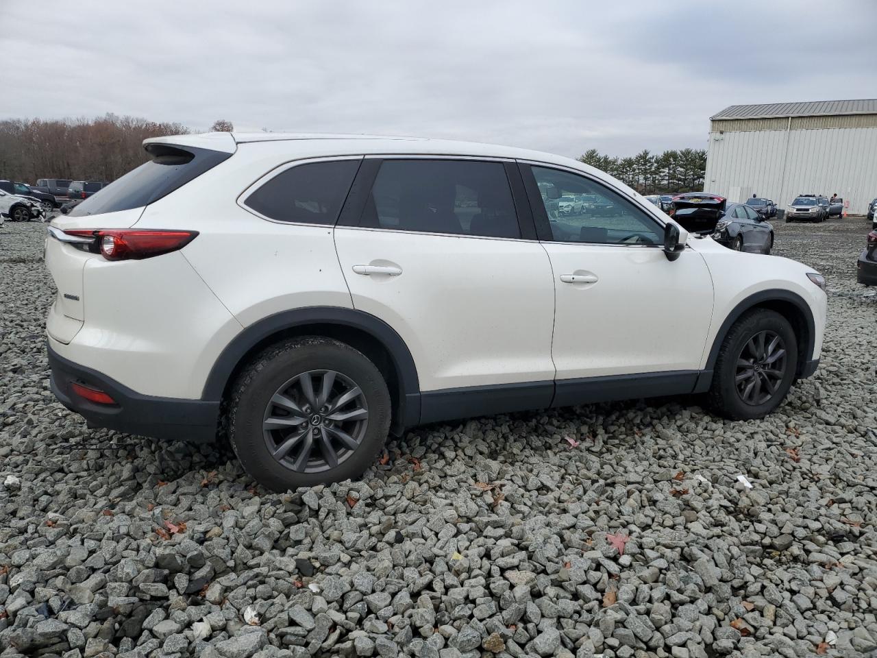 2023 Mazda CX-9 - Image 3