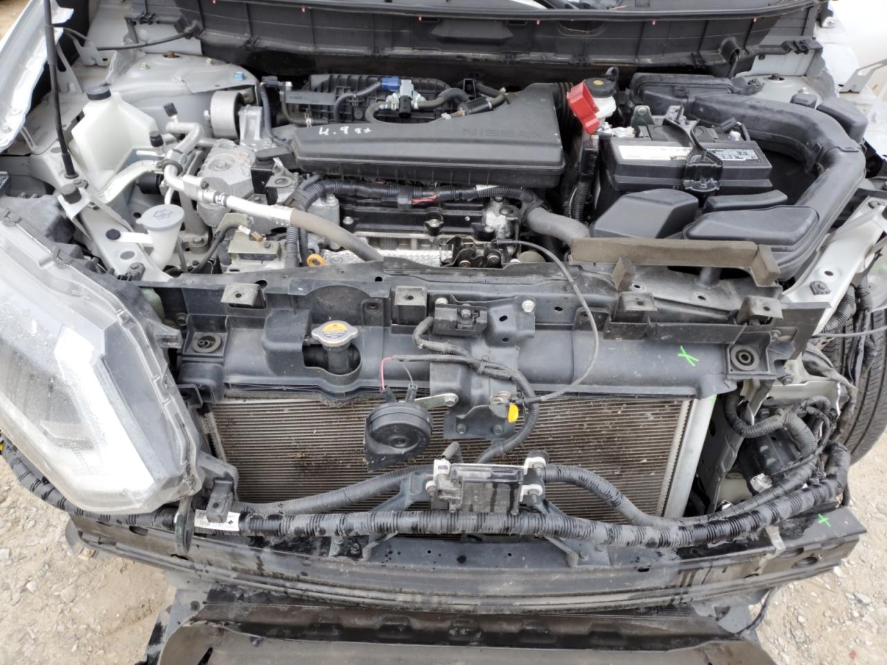 2019 Nissan Rogue - Image 12