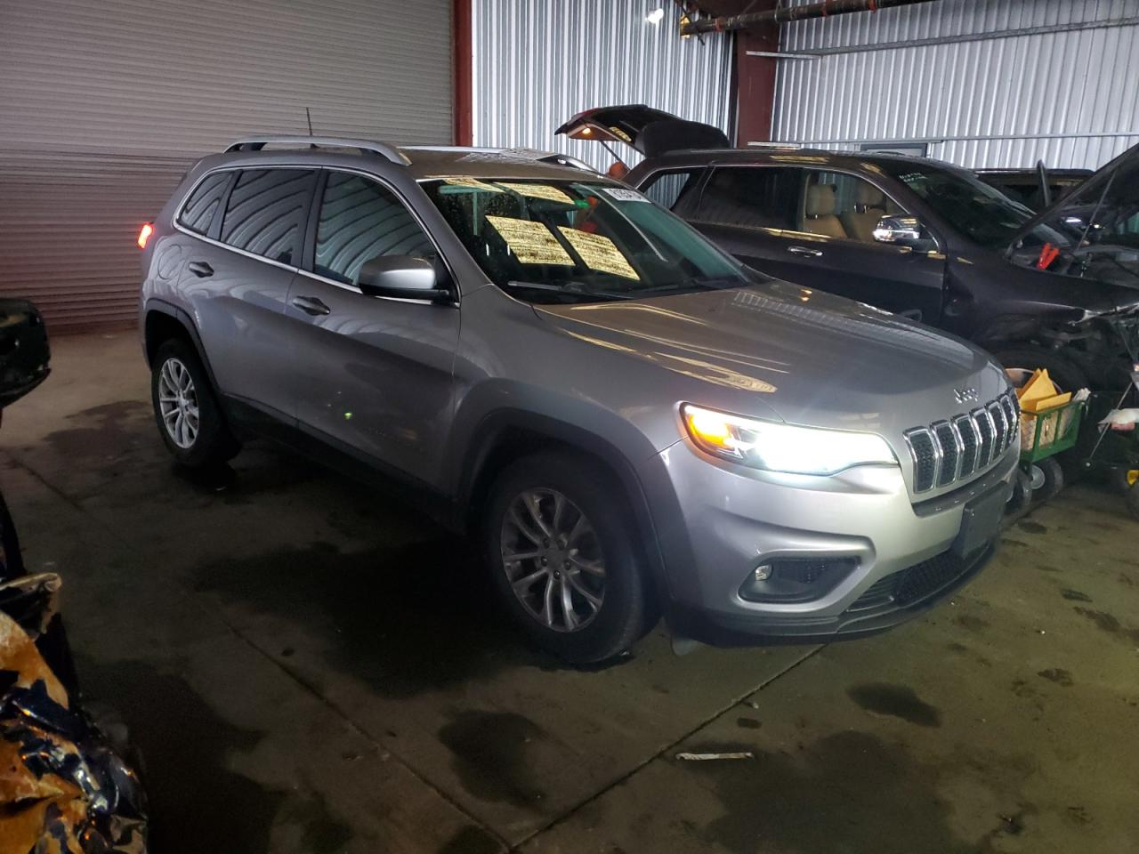 2019 Jeep Grand Cherokee - Image 4