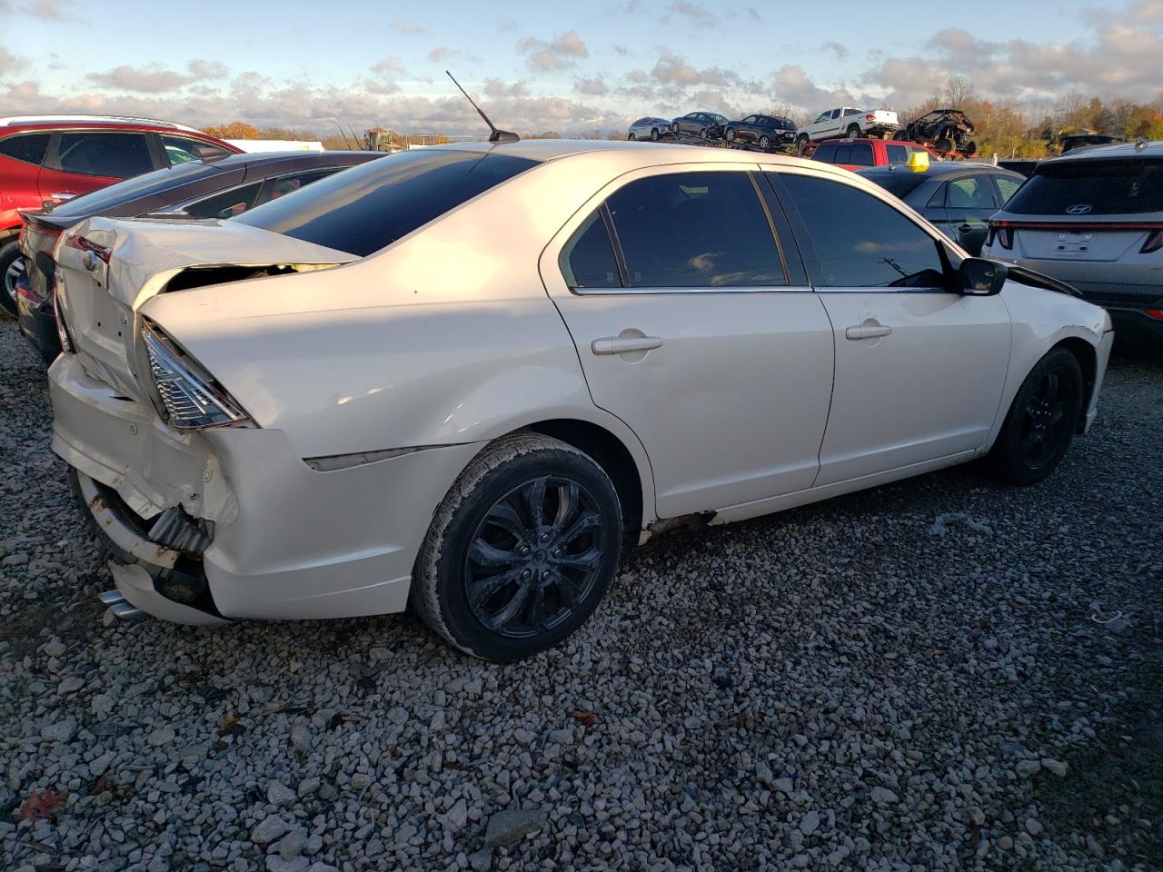 2011 Ford Fusion - Image 3