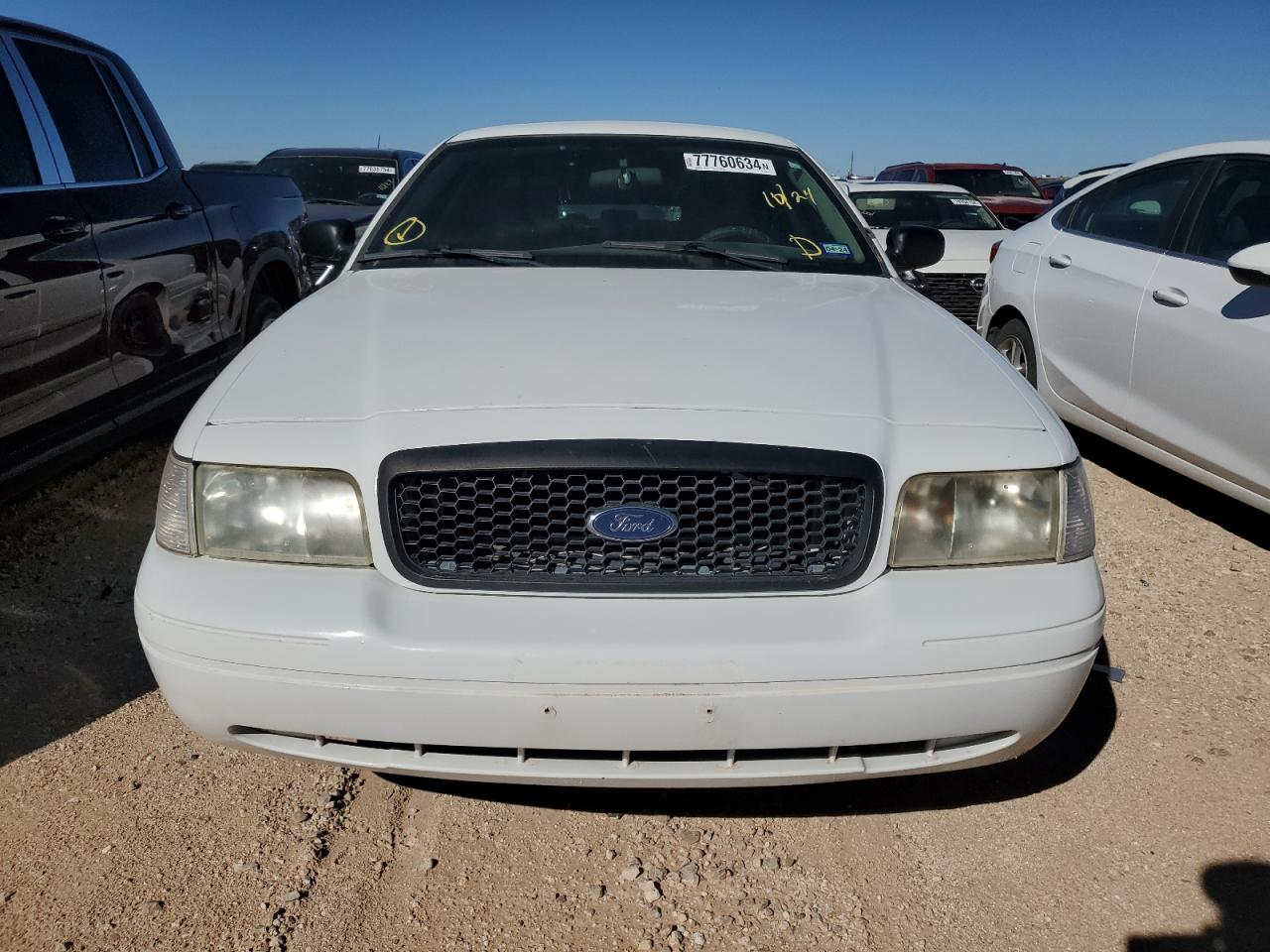 2009 Ford Crown Victoria - Image 5