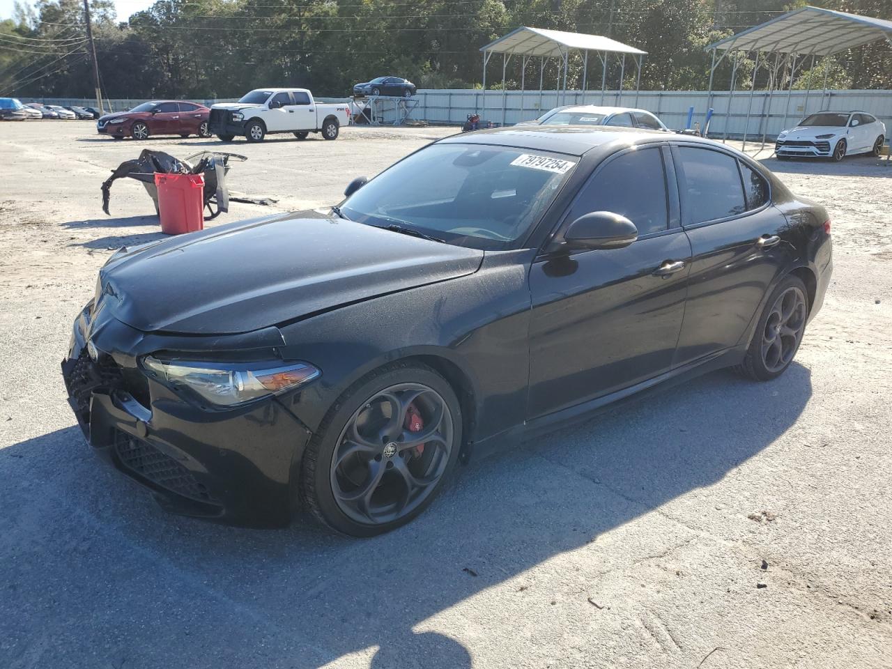 2019 Alfa Romeo Giulia - Image 1