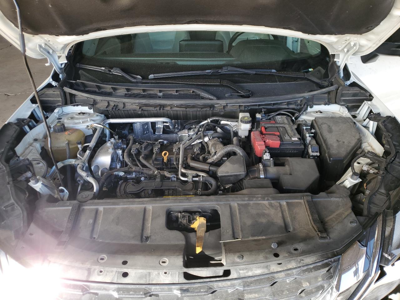 2021 Nissan Rogue - Image 12
