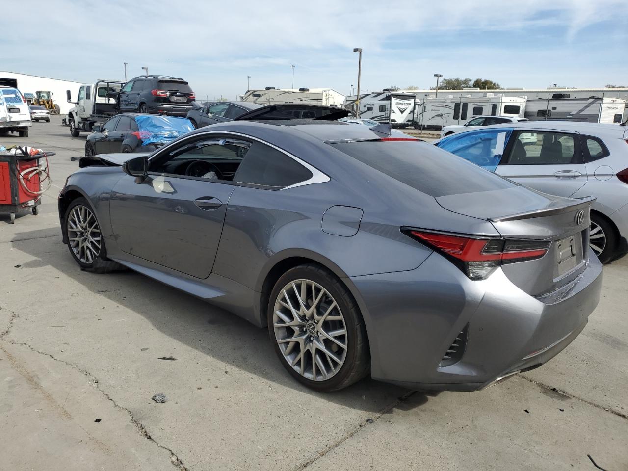 VIN JTHHA5BC7K5009819 2019 LEXUS RC300 no.2