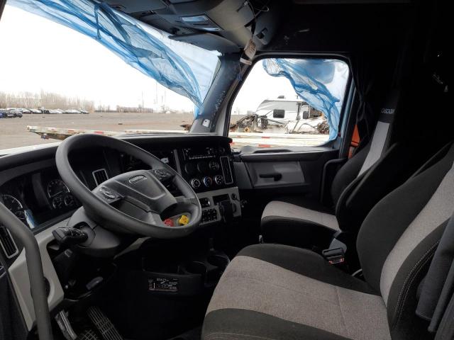 2024 FREIGHTLINER CASCADIA 126   