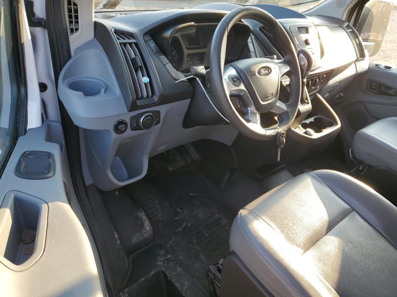 2018 Ford Transit - Image 8