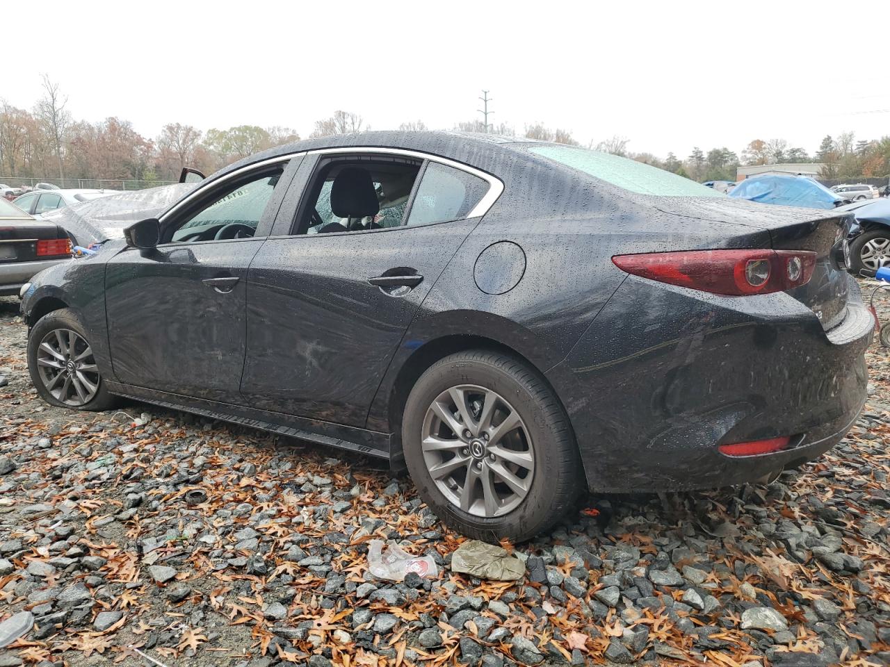 VIN 3MZBPAAM1RM430705 2024 MAZDA 3 no.2