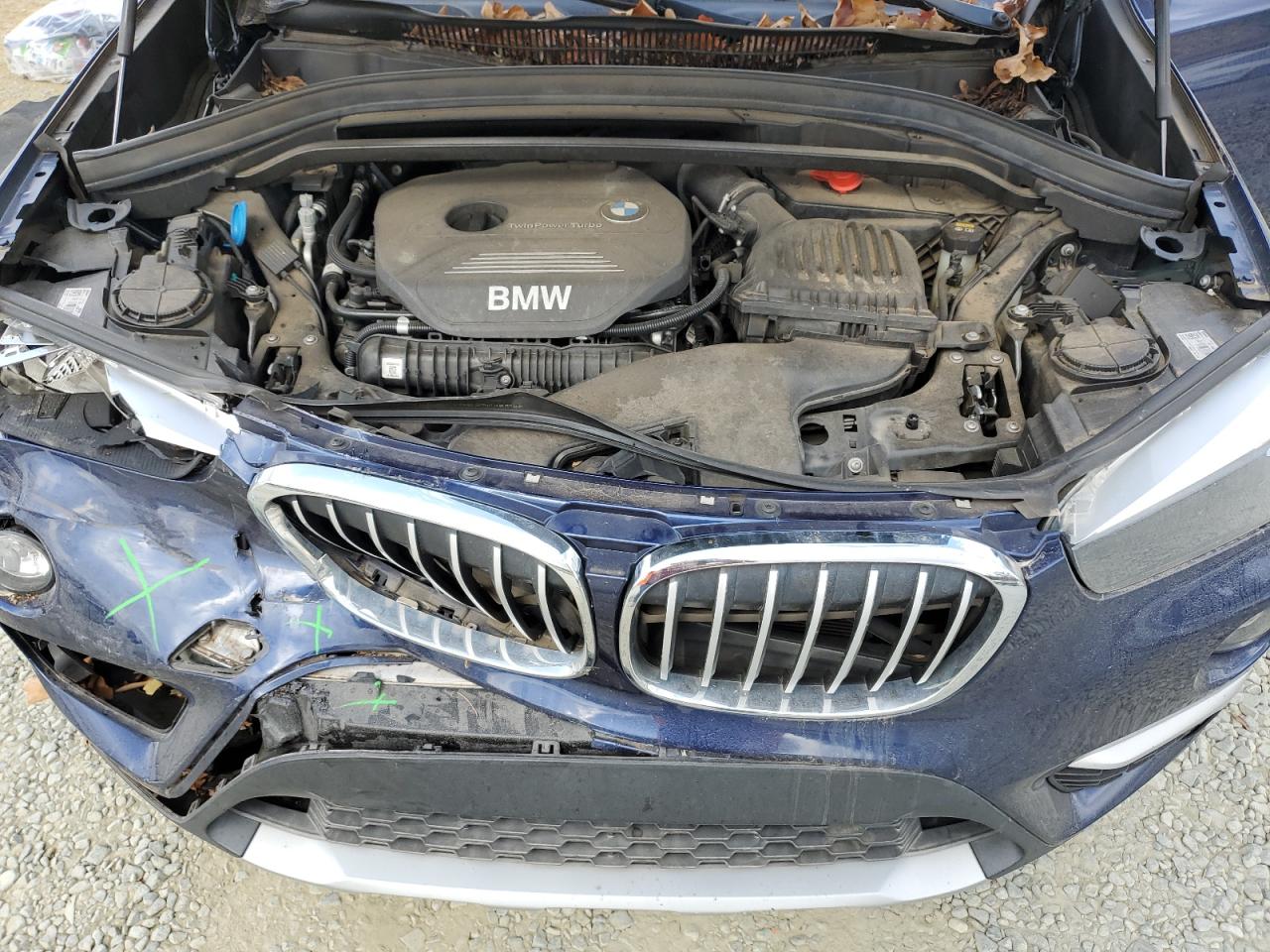 VIN WBXHU7C33J5H40528 2018 BMW X1 no.12