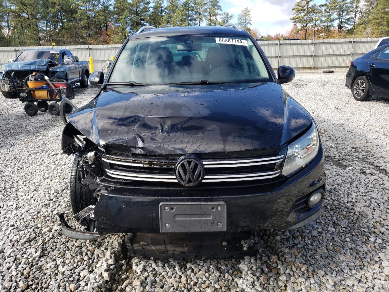 2016 Volkswagen Tiguan - Image 5