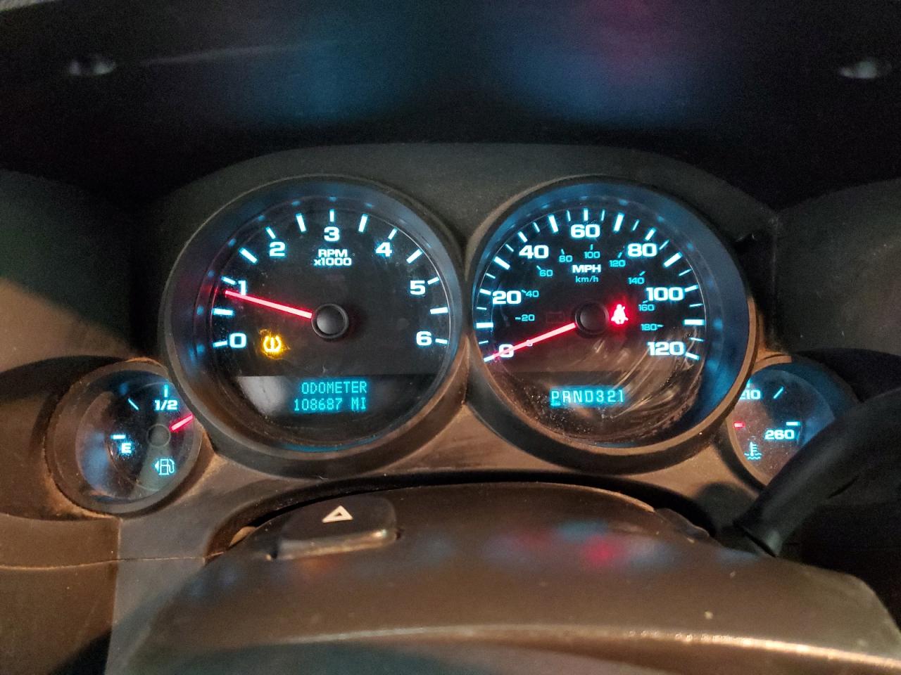 2010 Chevrolet Silverado - Image 9