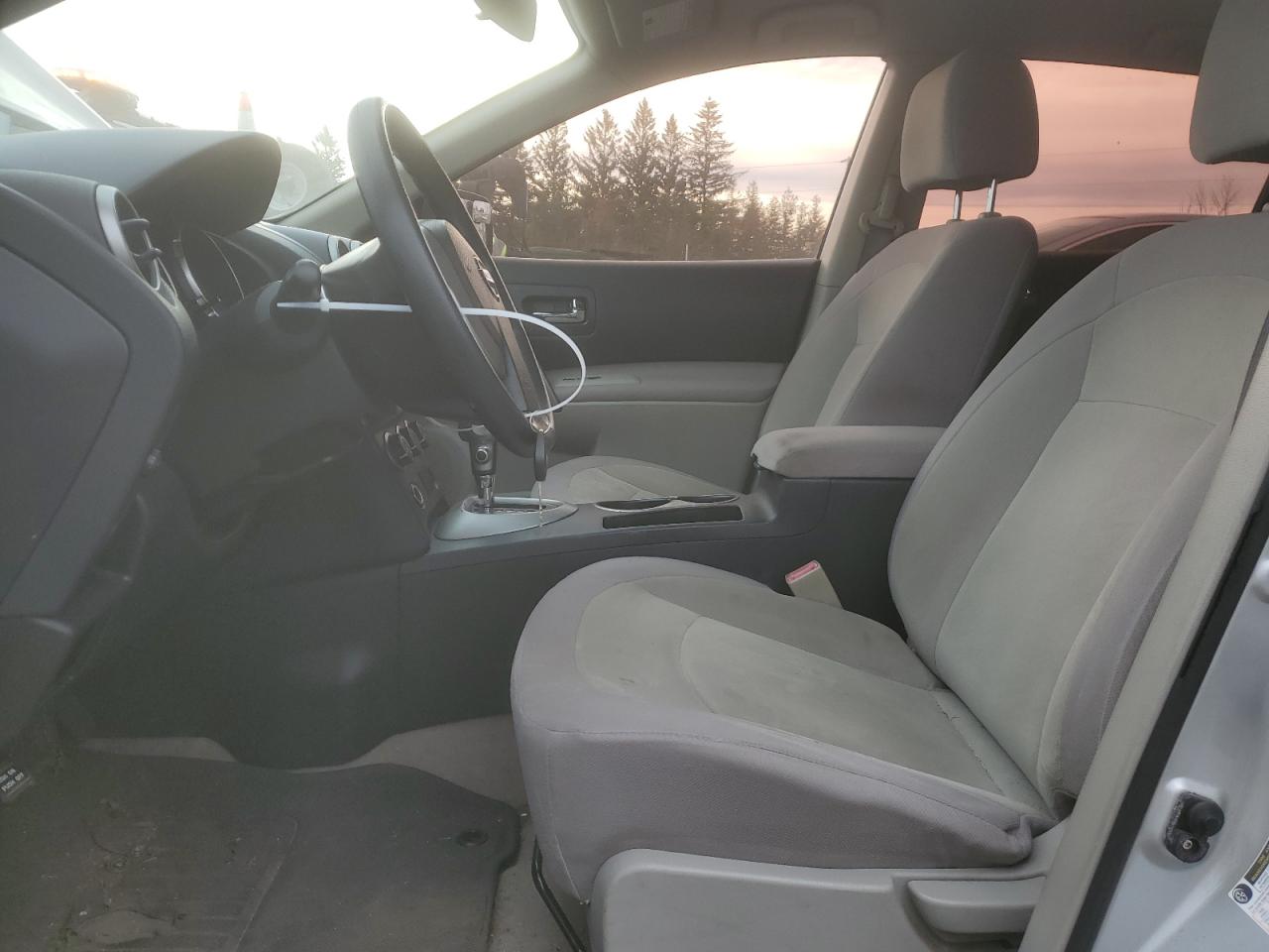 2008 Nissan Rogue - Image 7