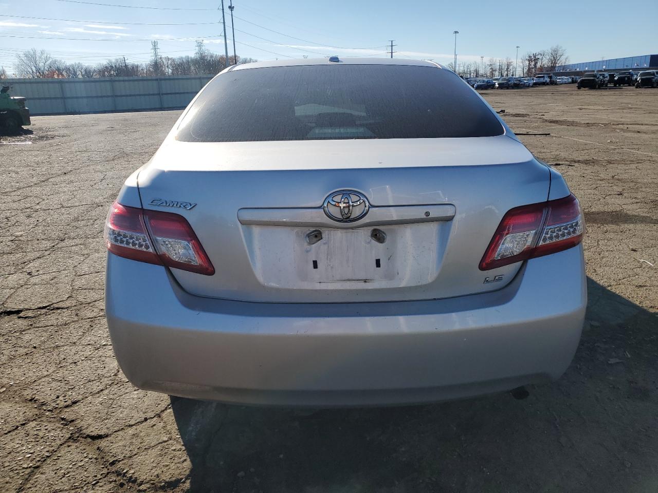 2010 Toyota Camry Base VIN: 4T1BF3EK5AU073518 Lot: 78832744