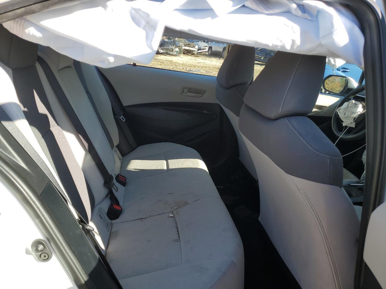 2022 Toyota Corolla - Image 10