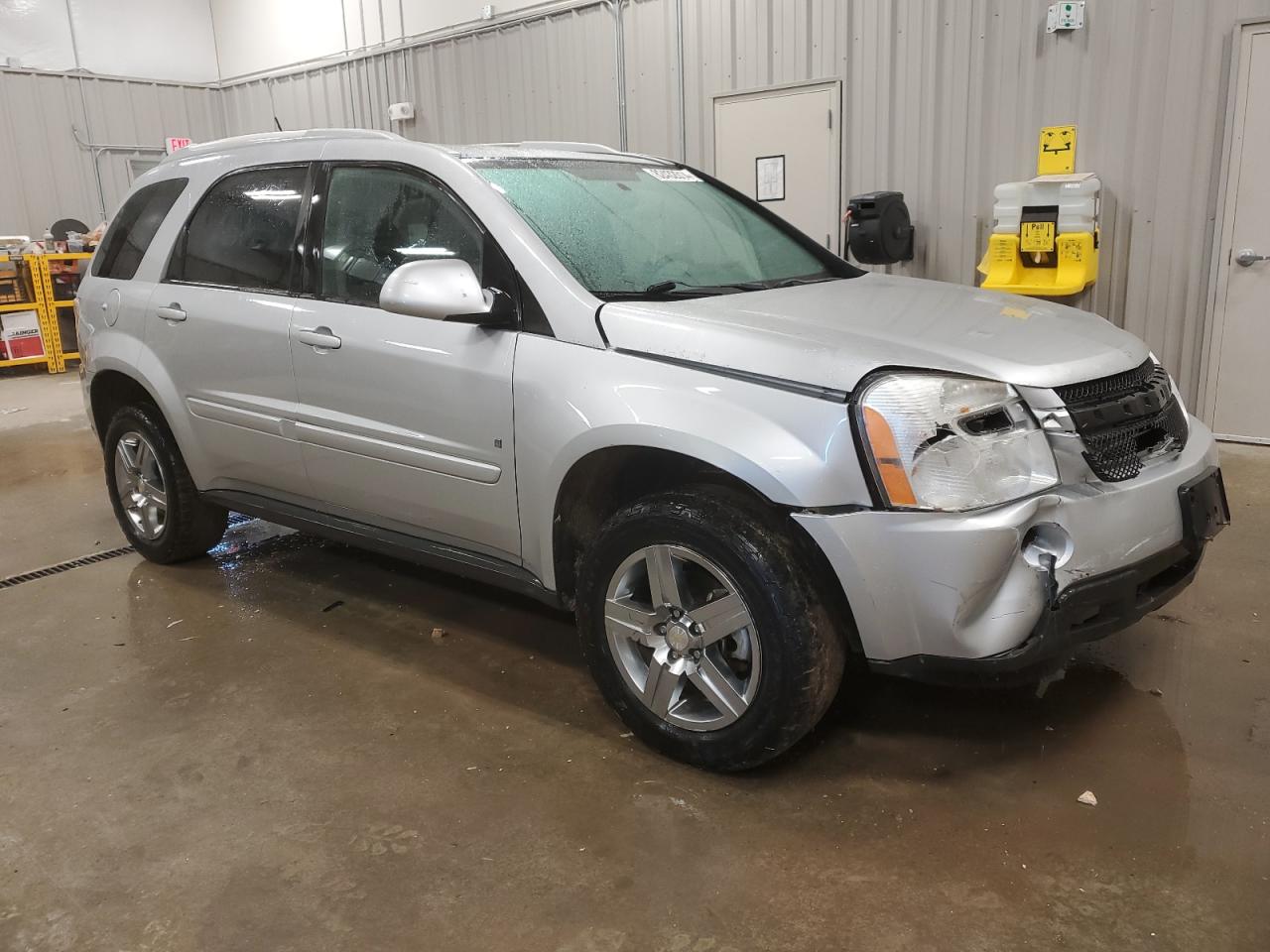 2009 Chevrolet Equinox - Image 4