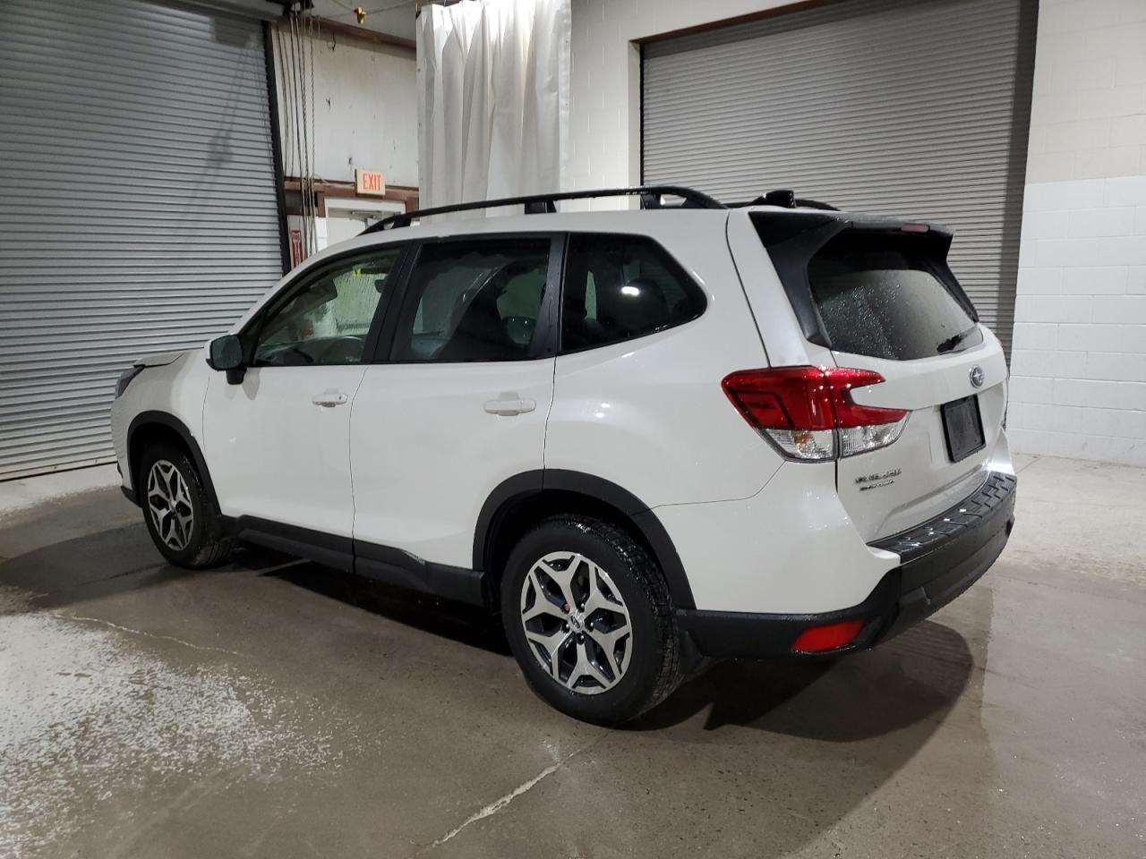 2024 Subaru Forester - Image 2