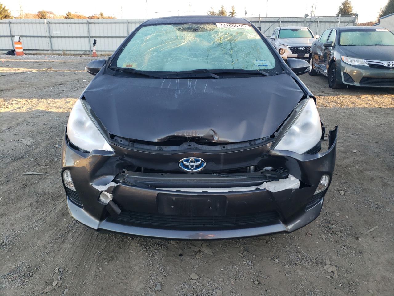 2014 Toyota Prius C VIN: JTDKDTB35E1063229 Lot: 79180624