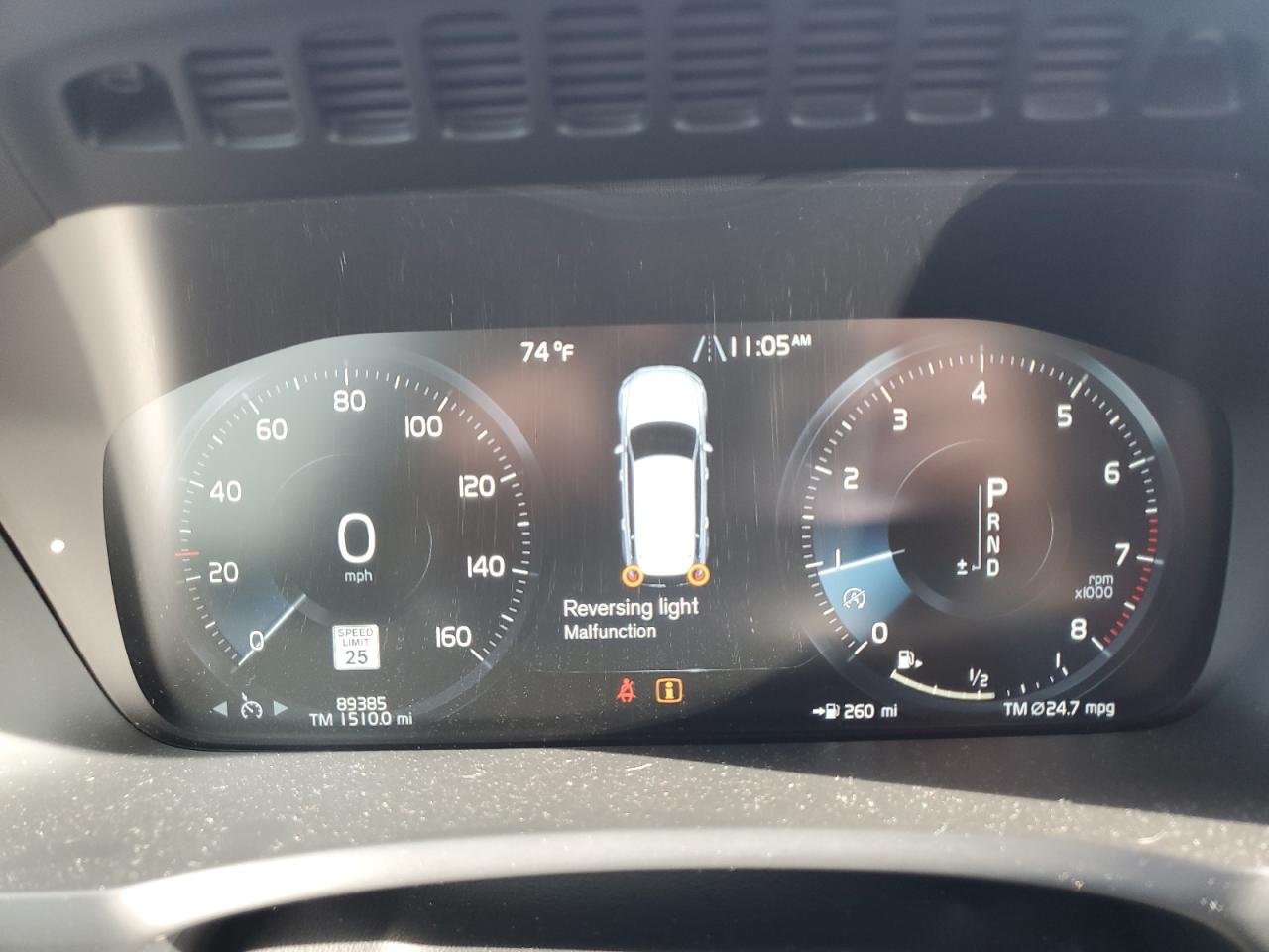 2016 Volvo XC90 - Image 9