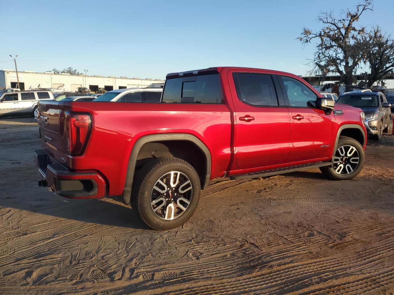 2022 GMC Sierra - Image 3