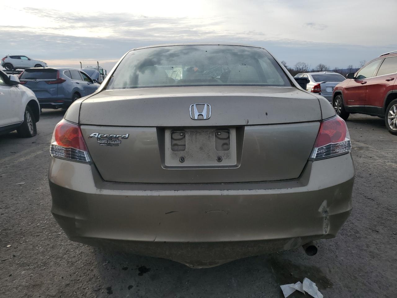 2008 Honda Accord Lx VIN: JHMCP26388C033665 Lot: 81686544