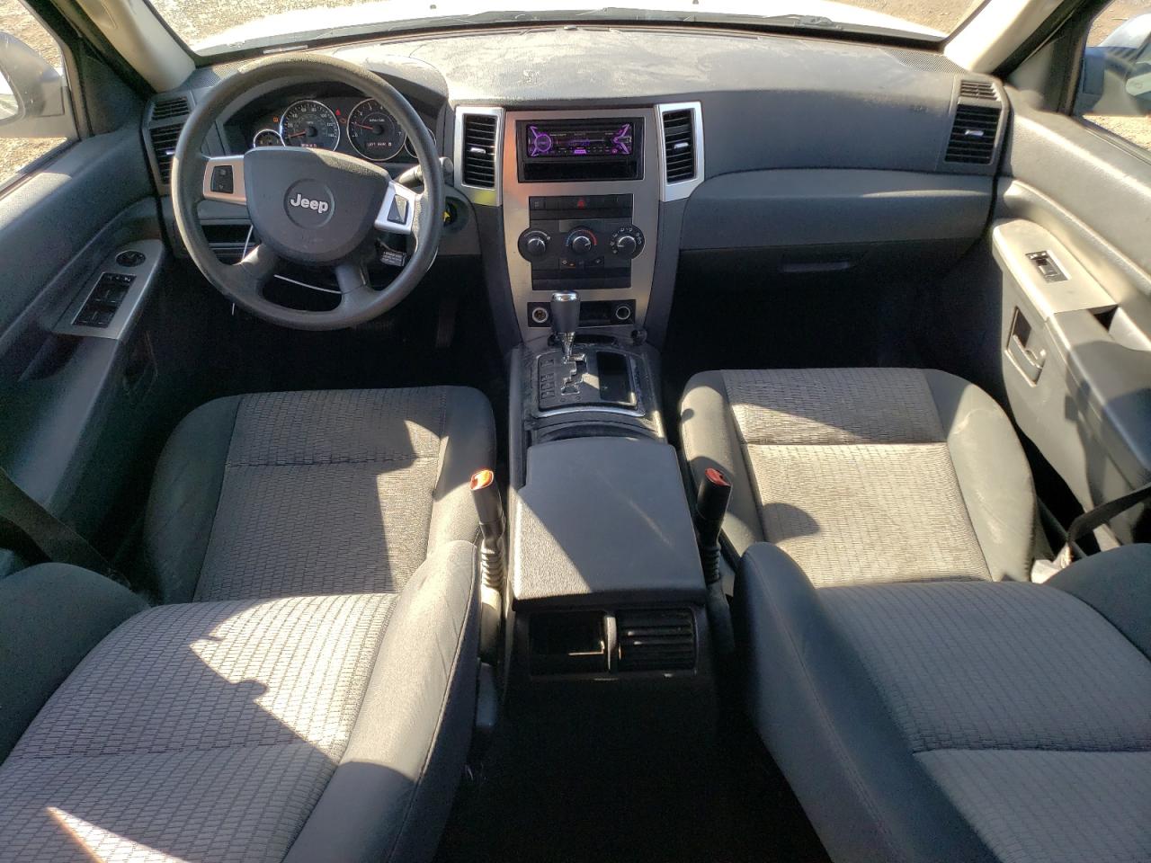 2008 Jeep Grand Cherokee - Image 8