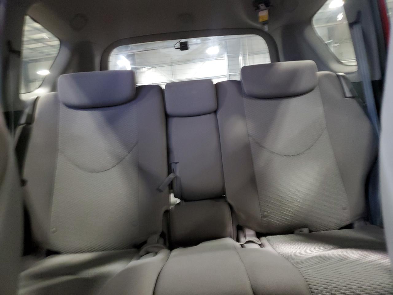 2011 Toyota RAV 4 - Image 10
