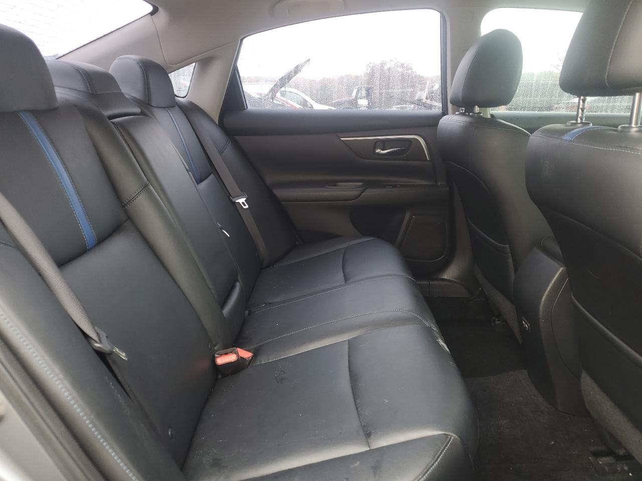2018 Nissan Altima - Image 10