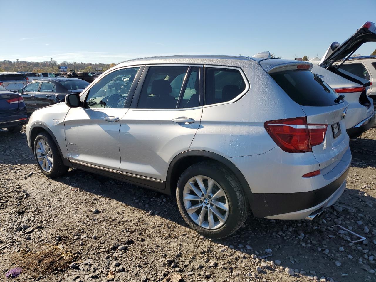 VIN 5UXWX9C54E0D40181 2014 BMW X3 no.2