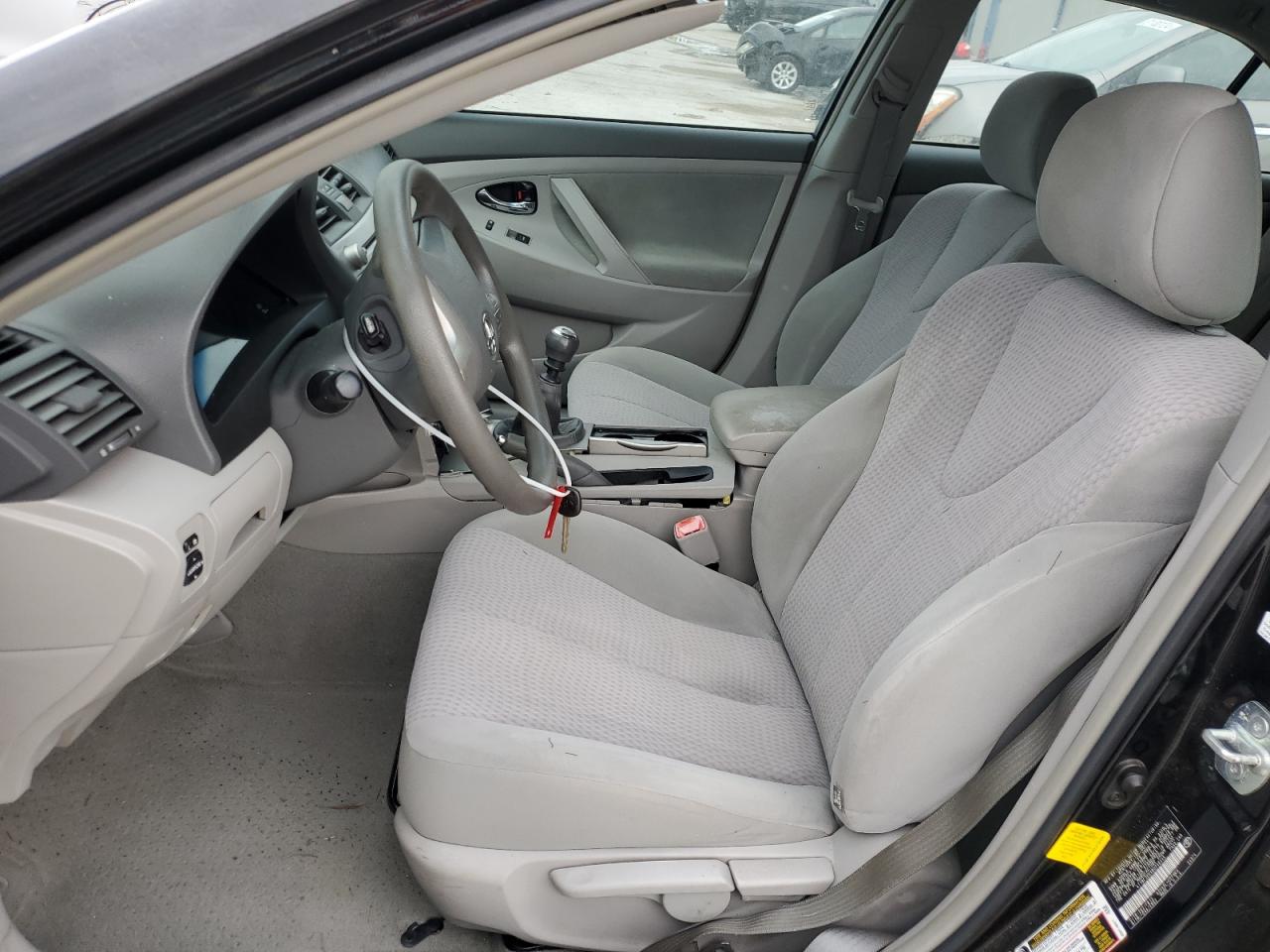 2011 Toyota Camry - Image 7