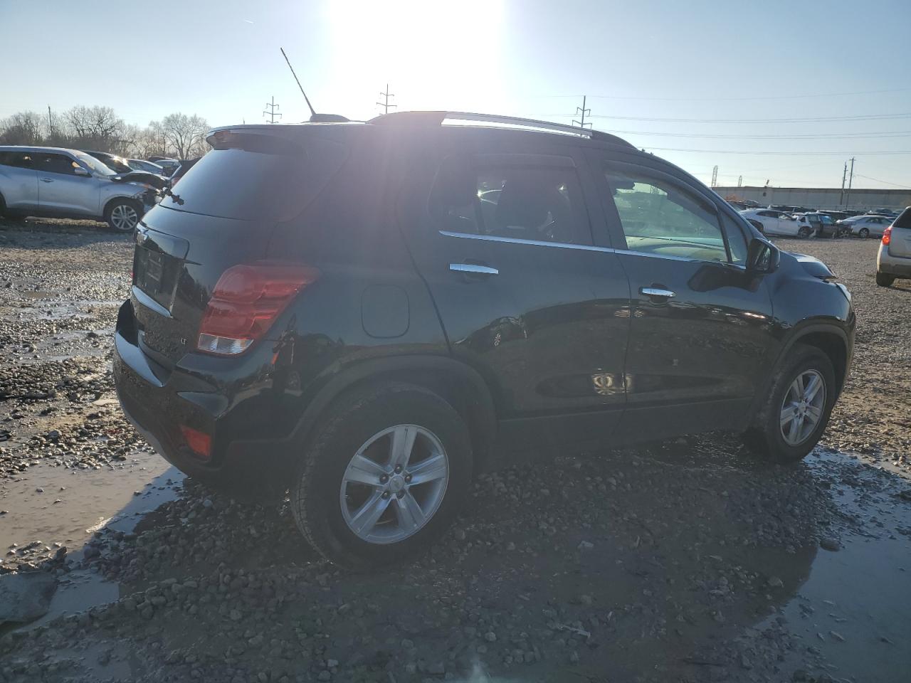 VIN KL7CJPSB7KB924733 2019 CHEVROLET TRAX no.3