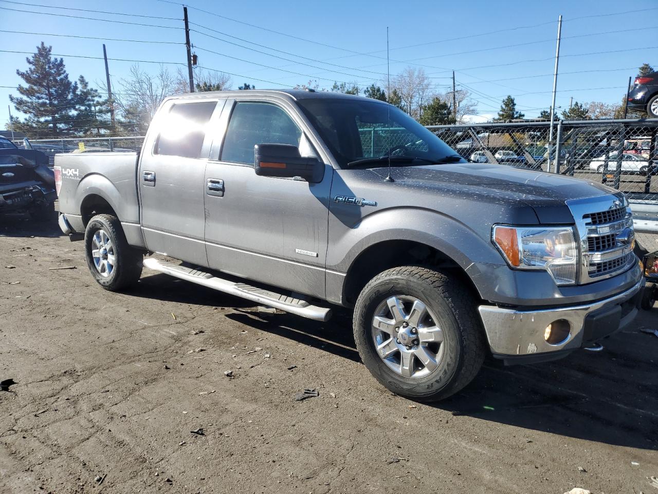 VIN 1FTFW1ETXDKF85407 2013 FORD F-150 no.4