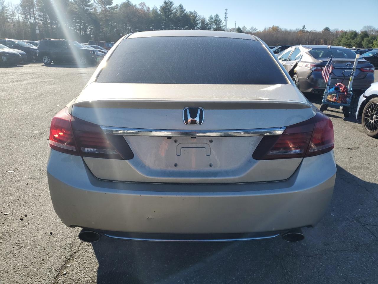 VIN 1HGCR2F52DA266350 2013 HONDA ACCORD no.6