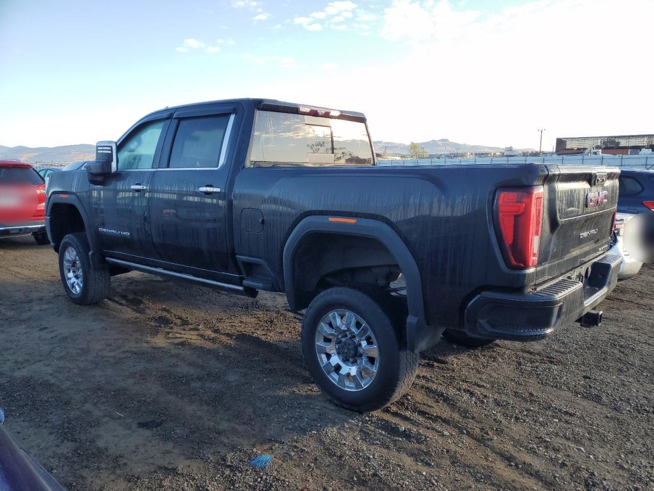 2021 GMC Sierra - Image 2