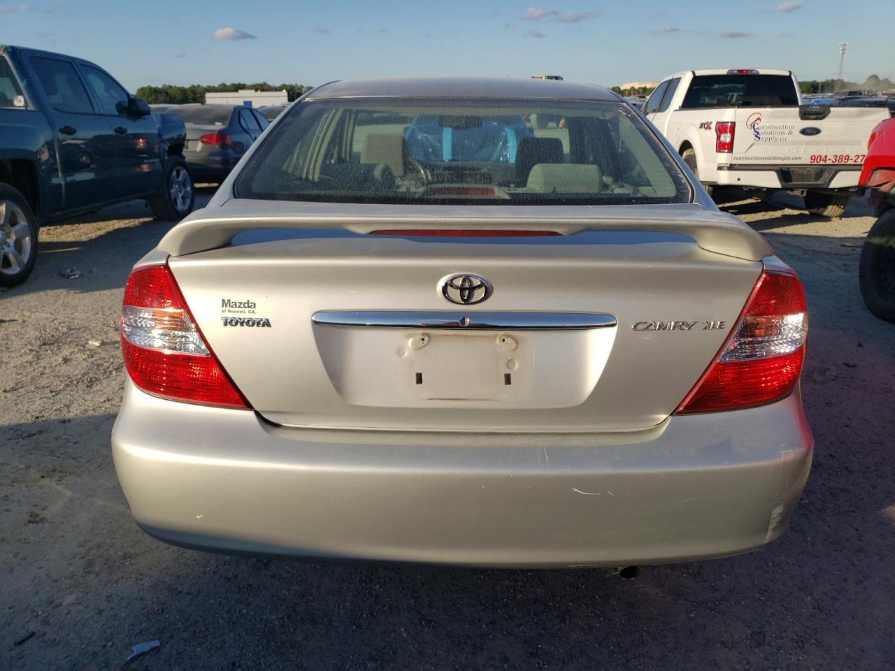 2004 Toyota Camry Le VIN: 4T1BE32K54U894680 Lot: 82597554