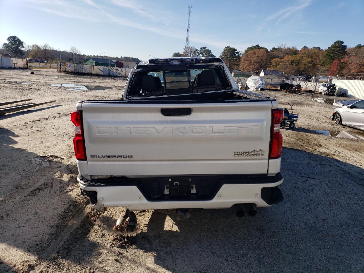 2021 Chevrolet Silverado - Image 6