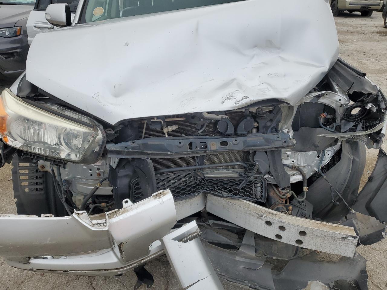2011 Toyota 4Runner - Image 11