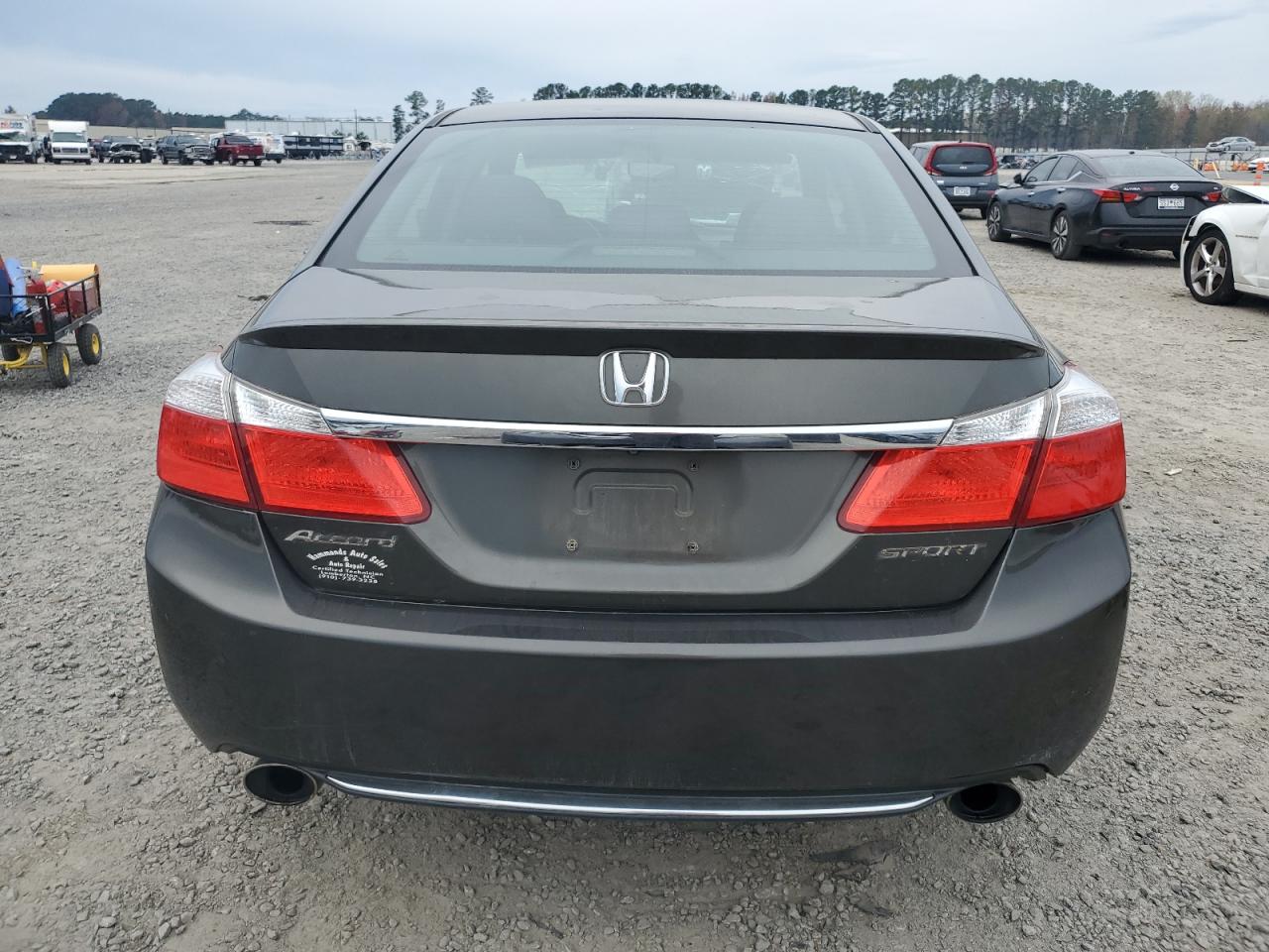 VIN 1HGCR2F57DA163134 2013 HONDA ACCORD no.6