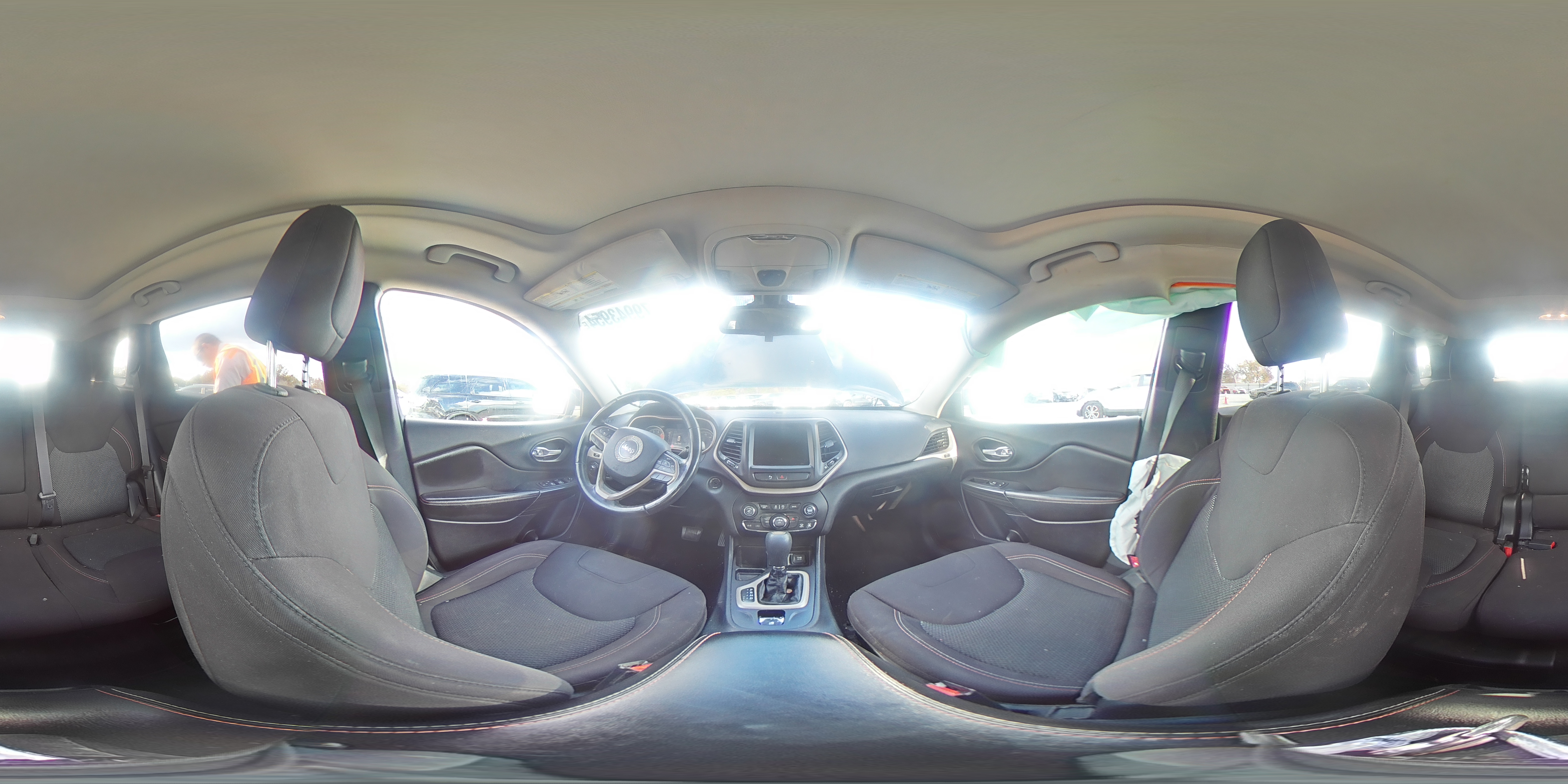 2016 Jeep Grand Cherokee - Image 14