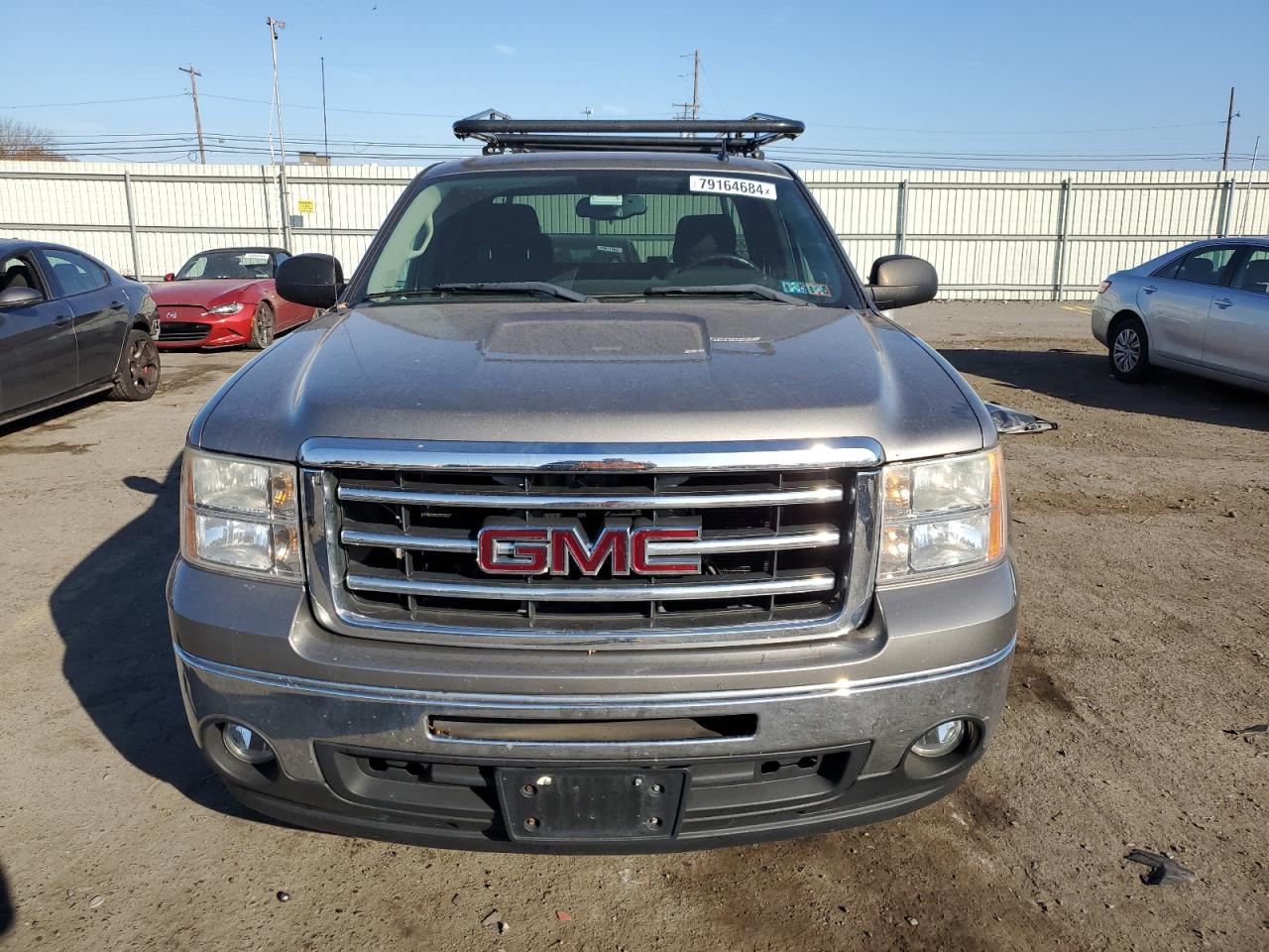 2012 GMC Sierra - Image 5