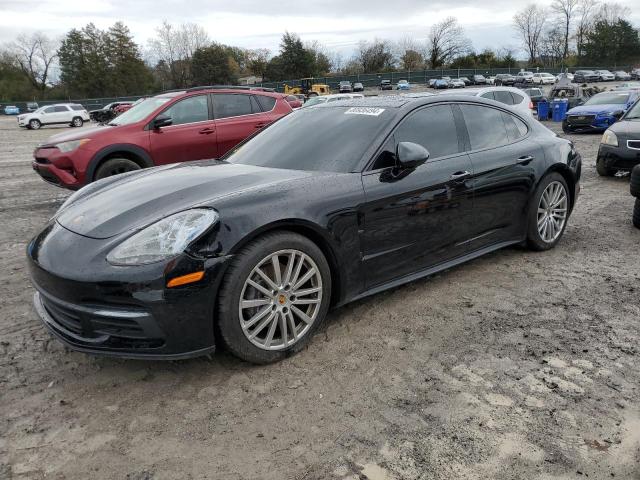 2018 Porsche Panamera 4