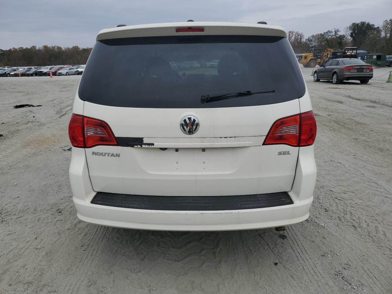 2009 Volkswagen Routan Sel Premium VIN: 2V8HW64X09R552987 Lot: 79261414