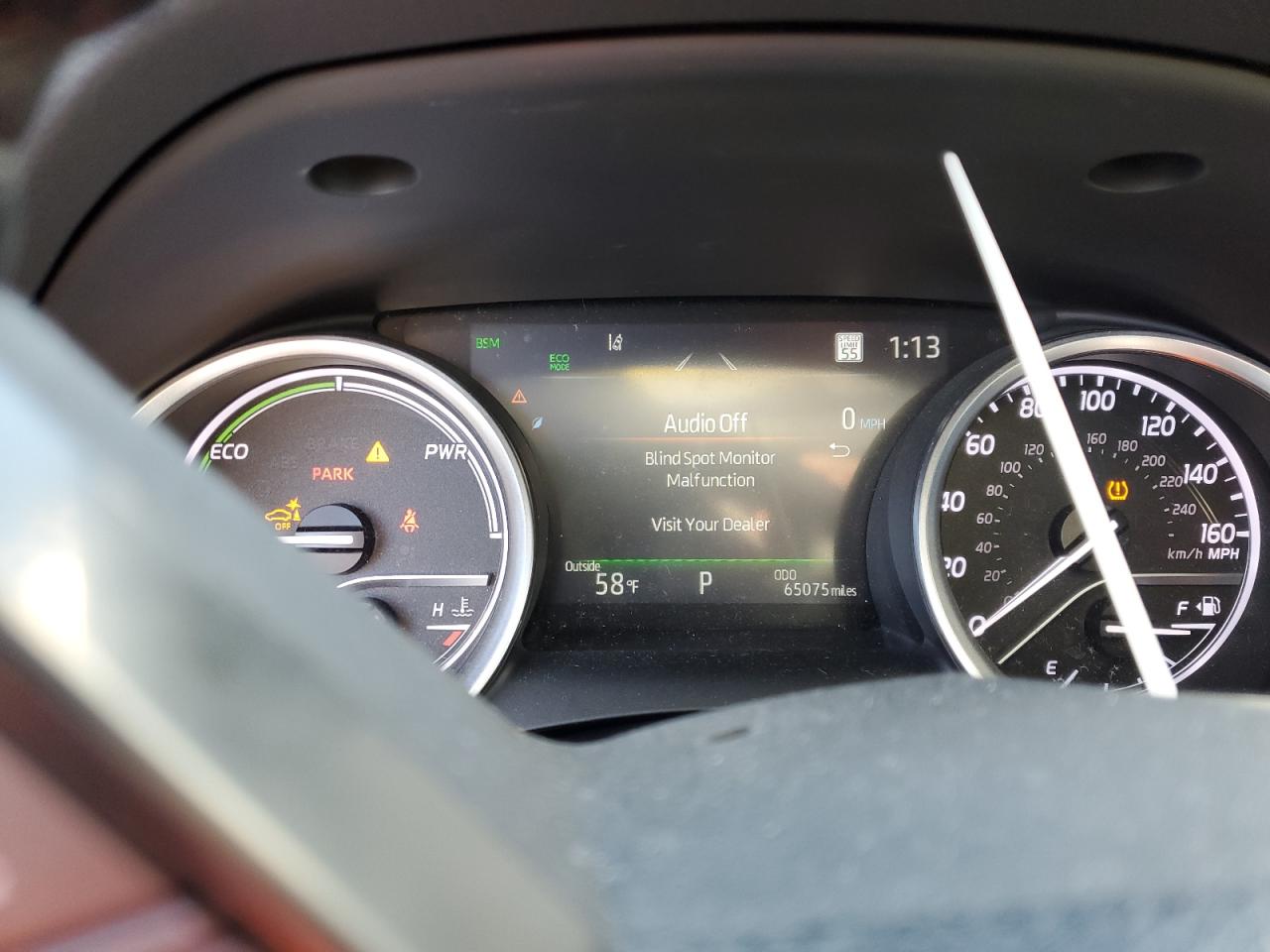 2021 Toyota Camry - Image 9
