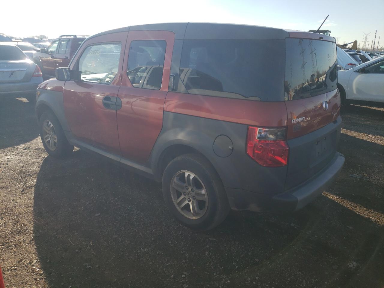 2005 Honda Element - Image 2